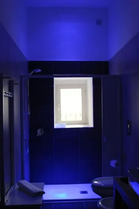 Nel Cuore Del Vomero Apartament Nápoly 0*,  Olaszország