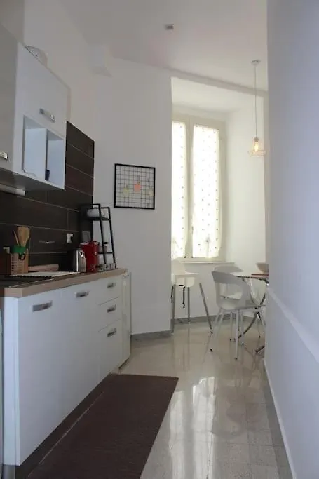 Nel Cuore Del Vomero Apartament Nápoly 0*,