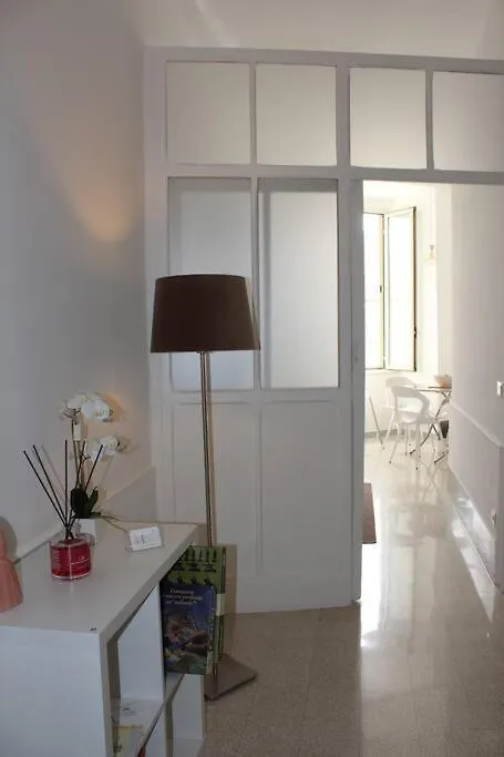 Nel Cuore Del Vomero Apartament Nápoly Apartman