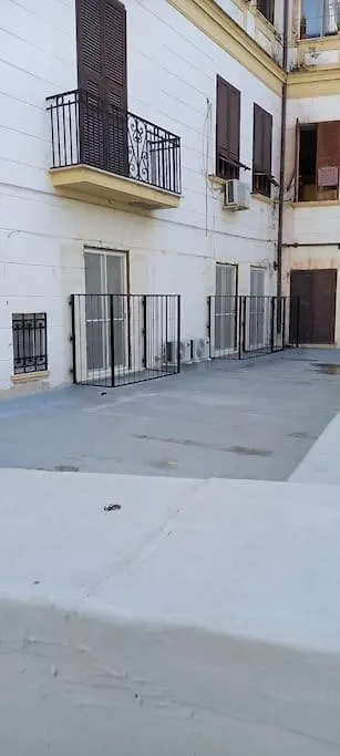 Nel Cuore Del Vomero Apartament Nápoly Apartman